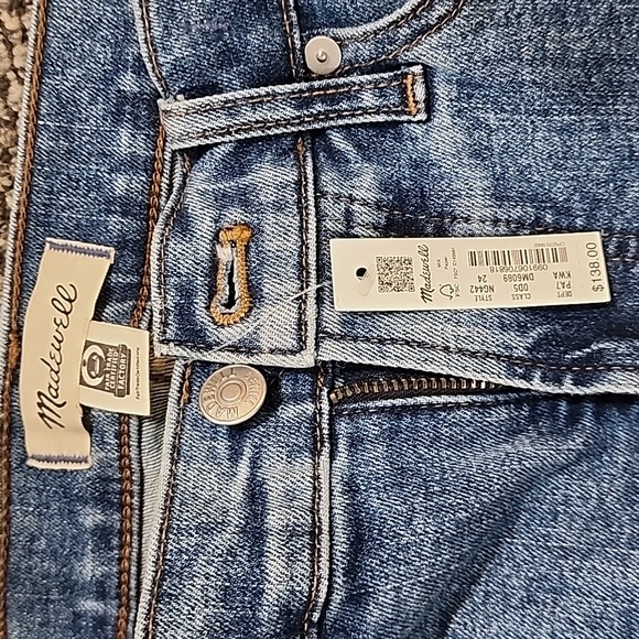 Madewell The Mid-rise Perfect Vintage Jean size 24 - Picture 2 of 4